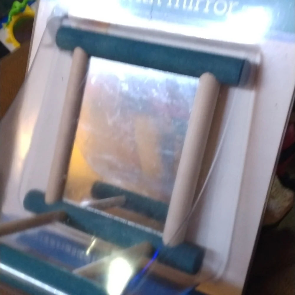 Perch with mirror